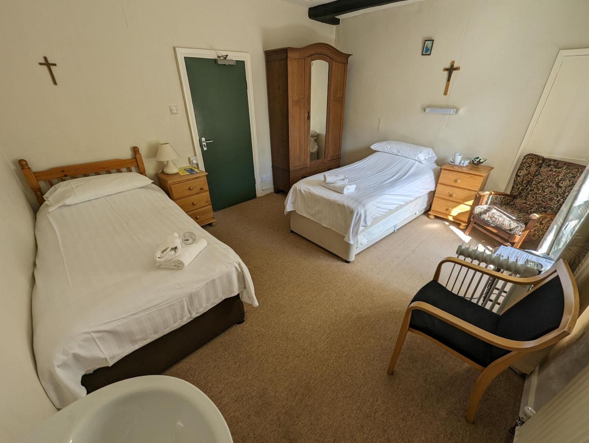 The Shrine Of Our Lady Of Walsingham Hostel Little Walsingham Buitenkant foto