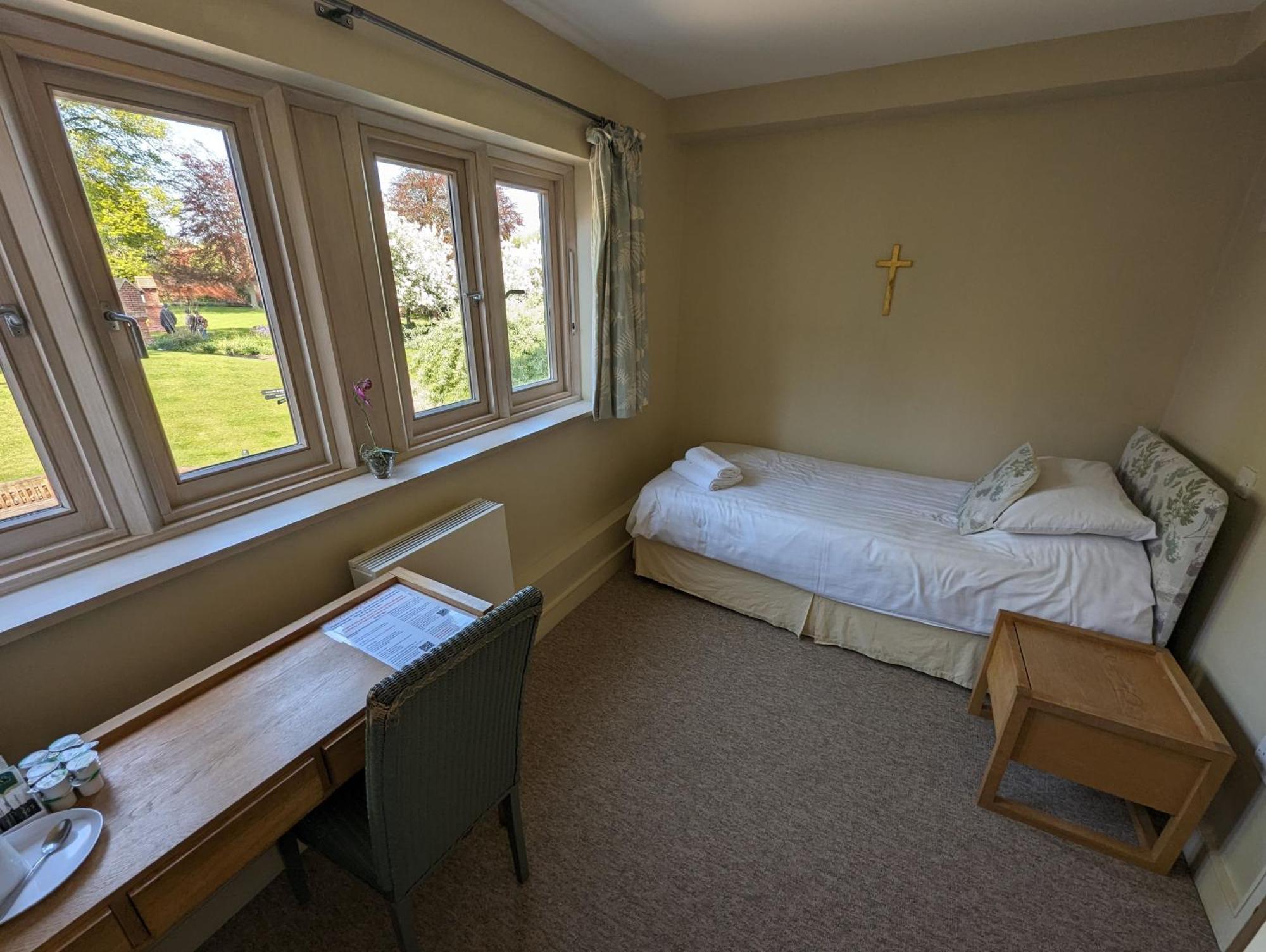 The Shrine Of Our Lady Of Walsingham Hostel Little Walsingham Buitenkant foto