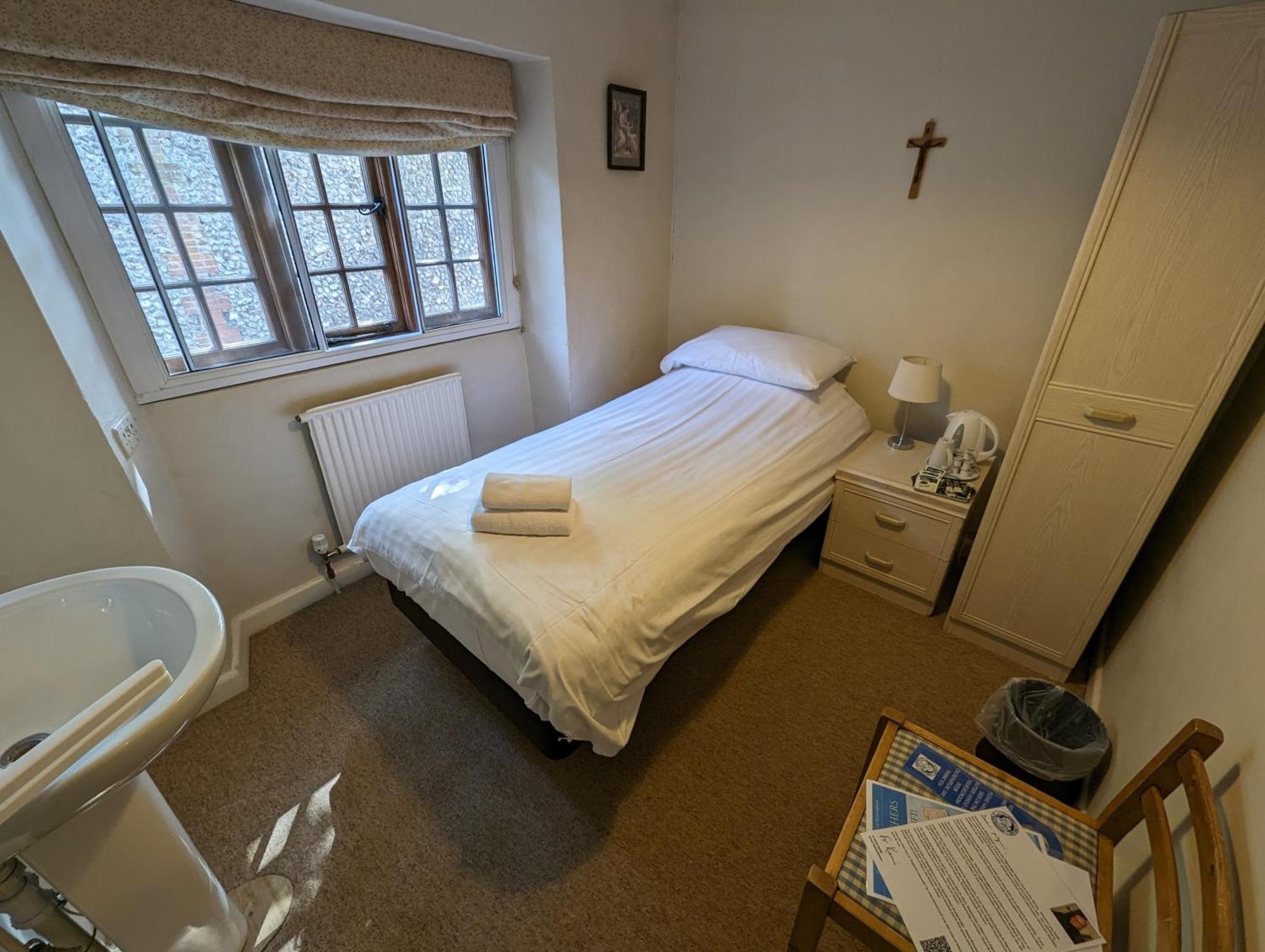 The Shrine Of Our Lady Of Walsingham Hostel Little Walsingham Buitenkant foto