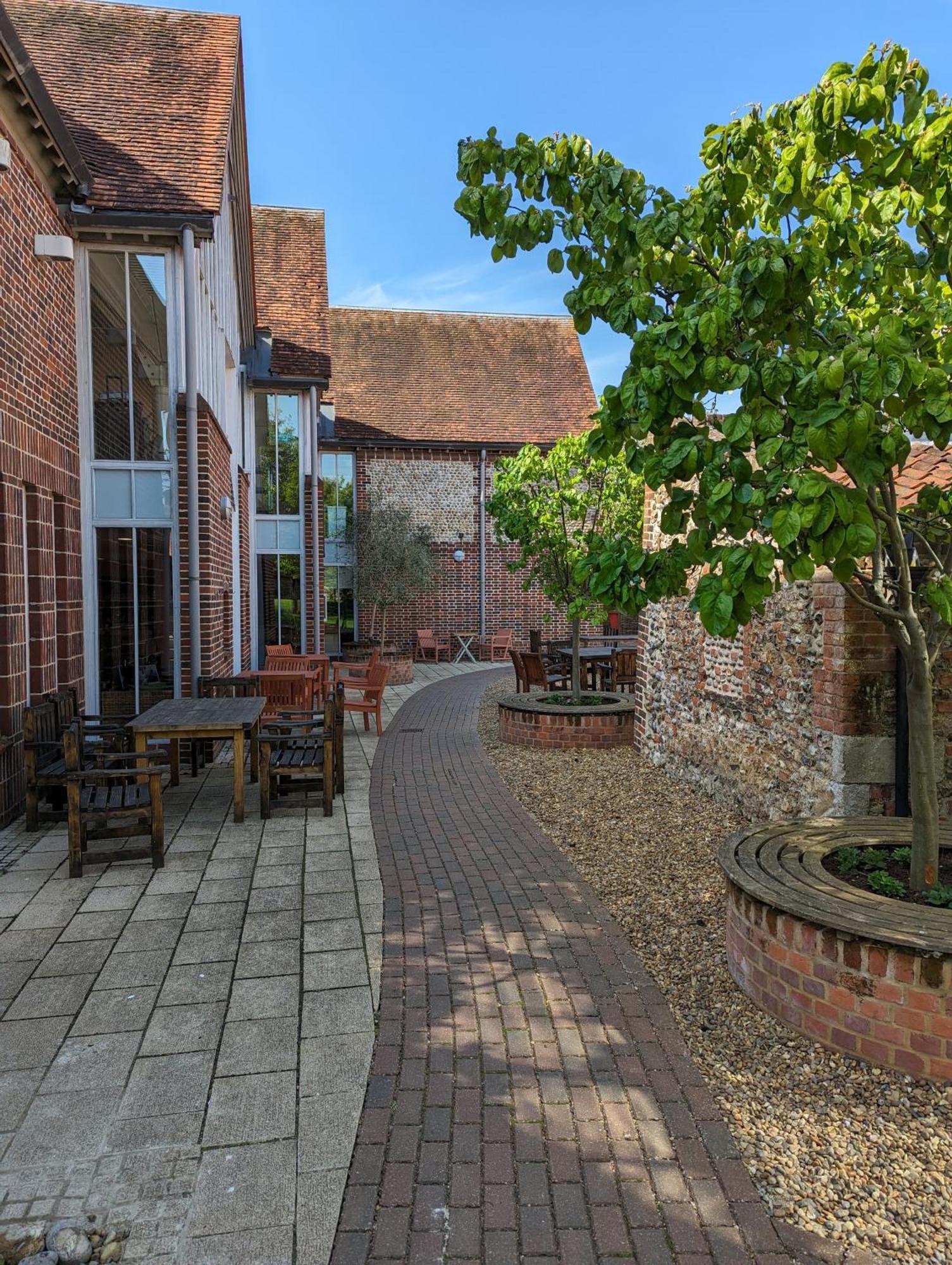 The Shrine Of Our Lady Of Walsingham Hostel Little Walsingham Buitenkant foto